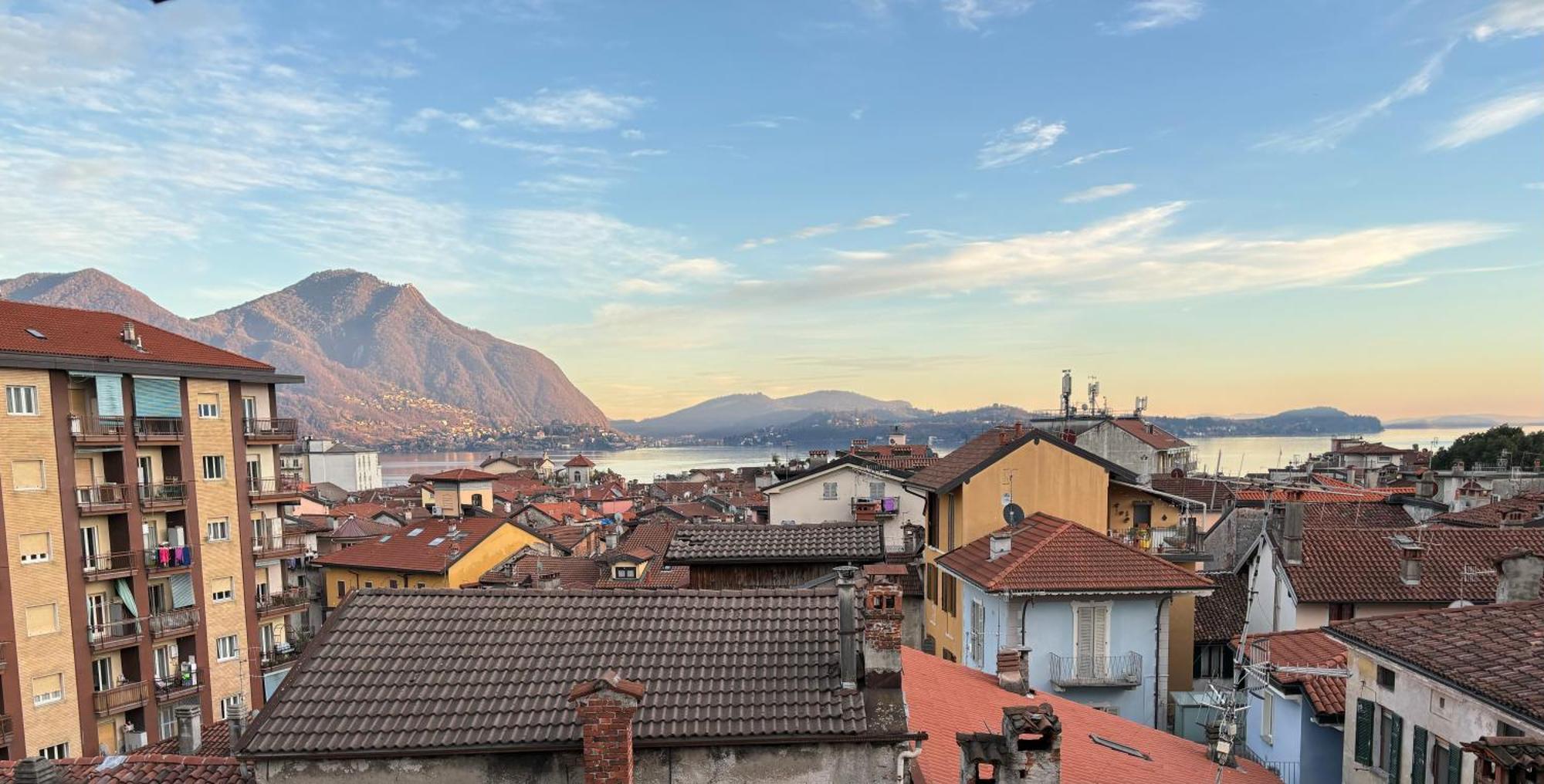 La Terrazza Apartment Verbania Luaran gambar