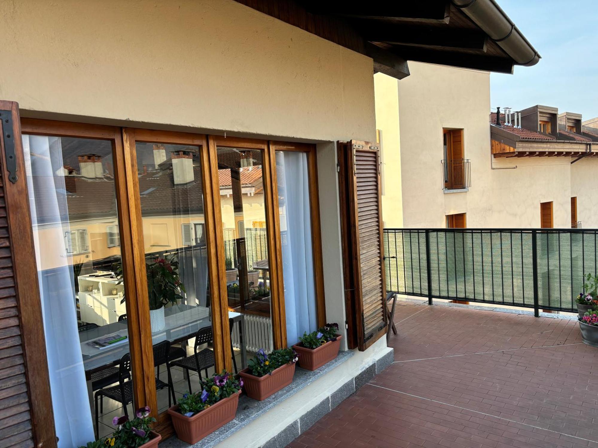 La Terrazza Apartment Verbania Luaran gambar